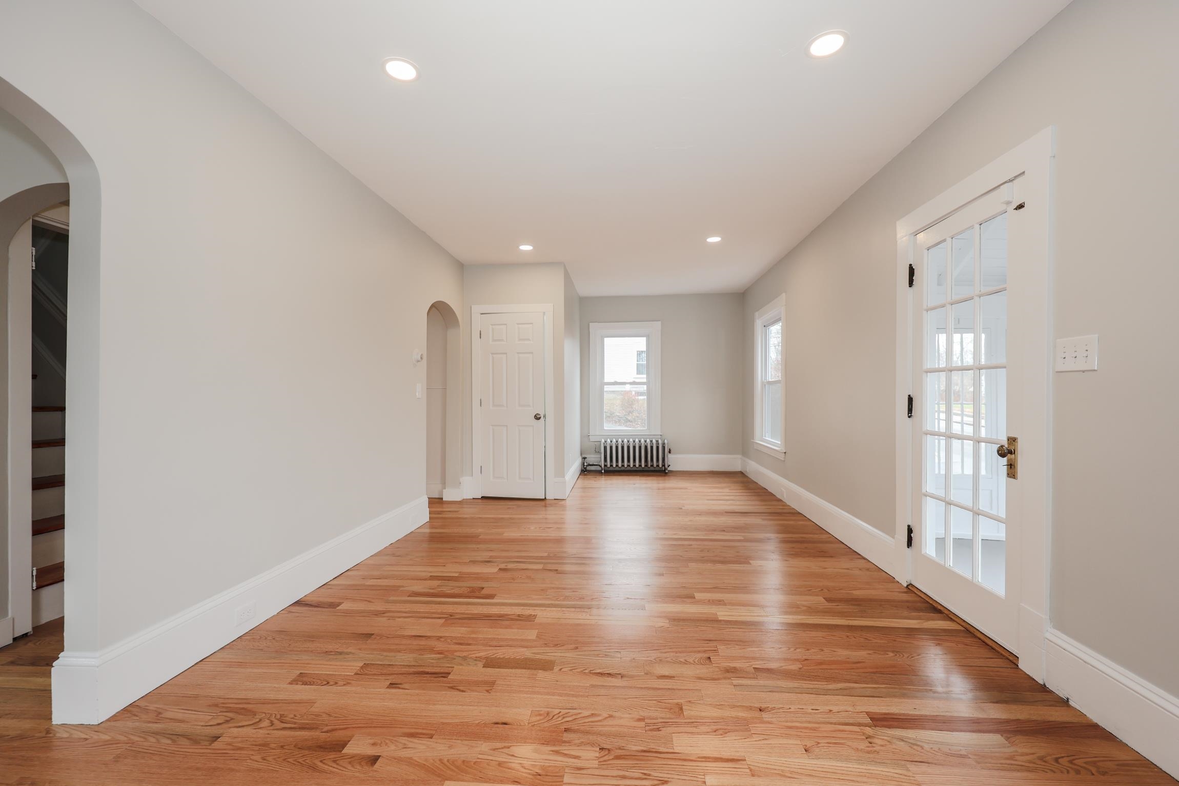 958 Hanover Street Manchester, NH 03104 - Photo 10 of 36