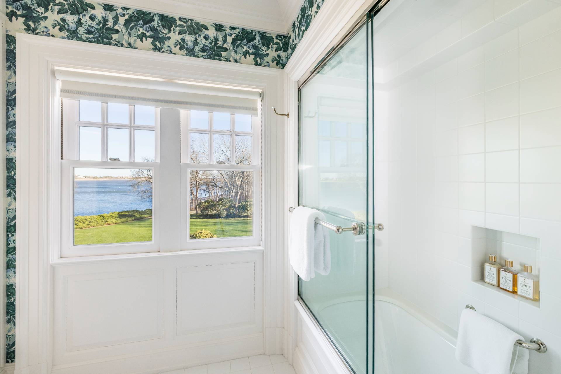 38 Mathews Road Wainscott, NY 11975 - Photo 39 of 48 a bathroom with a bathtub and a shower