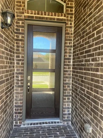 $734,900 | 118 Sunshine Drive, Euless, TX 76039