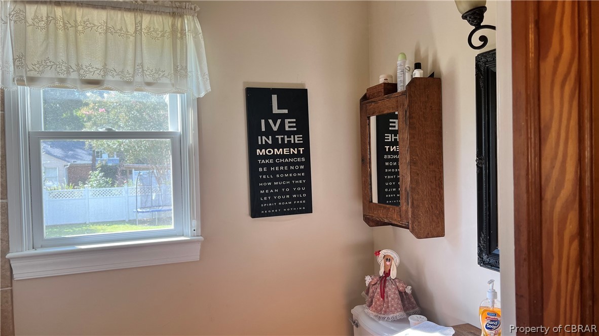 152 Main Street Reedville, VA 22539 - Photo 17 of 46
