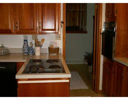 178 Donation Road Greenville, PA 16125 - Photo 3 of 8 Kitchen.