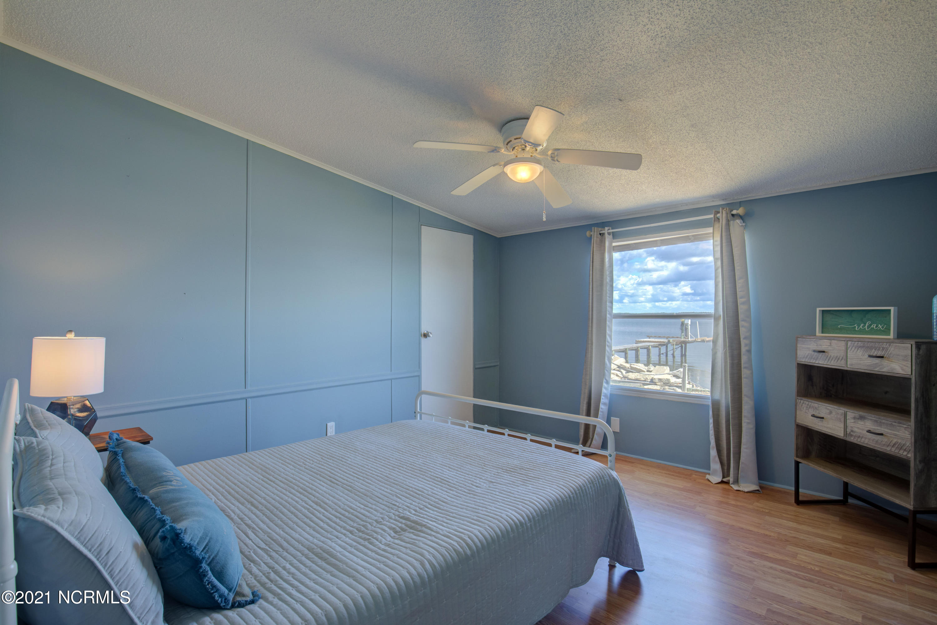 1072 Salter Path Road Atlantic Beach, NC 28512 - Photo 26 of 50 1072 Salter path - Interiors 1111_15