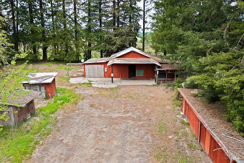 8466 Templeman Road Forestville, CA 95436 - Photo 7 of 13 Gallery Image 7