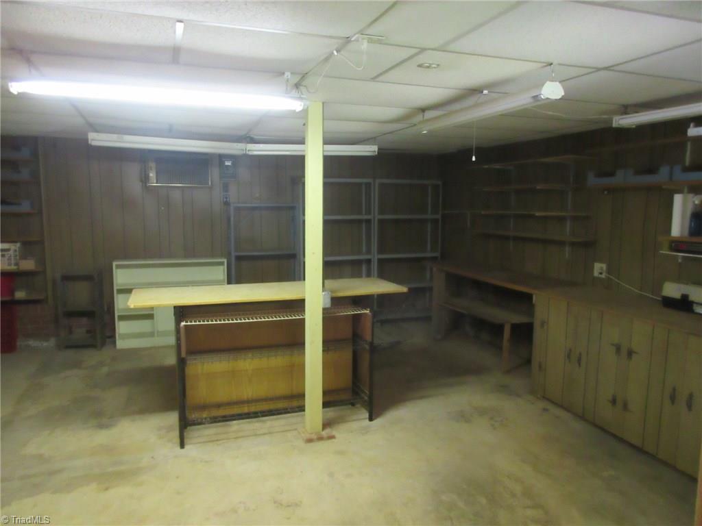 113 Queens Road Lexington, NC 27292 - Photo 10 of 11 Gallery Image 10