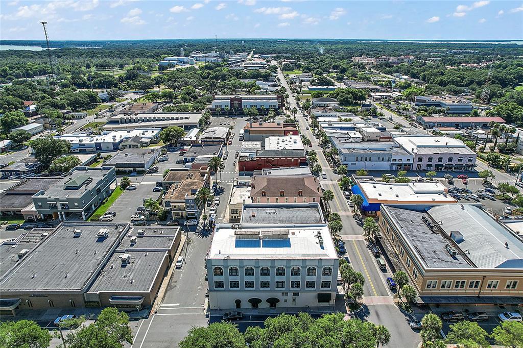 410 West Main Street Leesburg, FL 34748 - Photo 15 of 28 an aerial view of a building