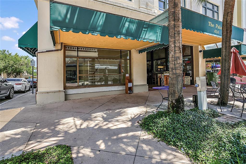410 West Main Street Leesburg, FL 34748 - Photo 23 of 28 a view of a house with a patio