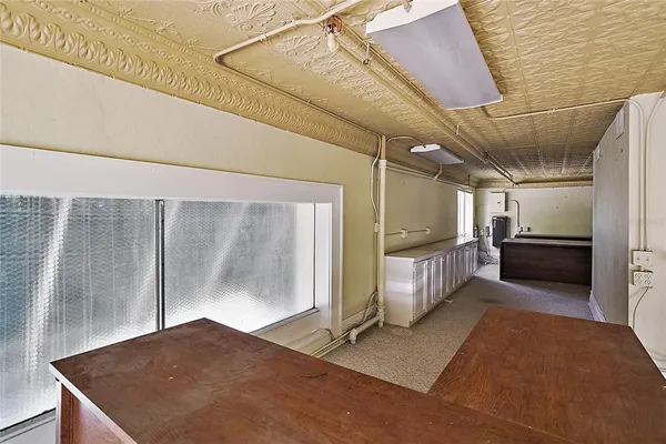 $18 | 410 West Main Street, Leesburg, FL 34748