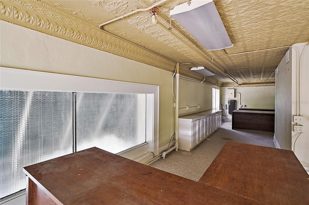 410 West Main Street Leesburg, FL 34748 - Photo 25 of 28 a view of a storage & utility room