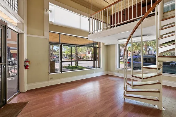 $18 | 410 West Main Street, Leesburg, FL 34748