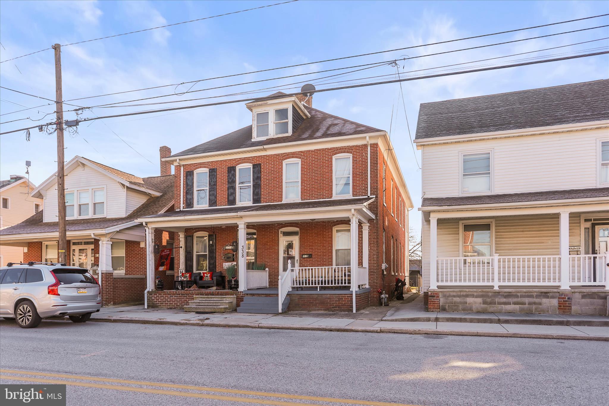 338 3rd Street Hanover, PA 17331 - Photo 2 of 33