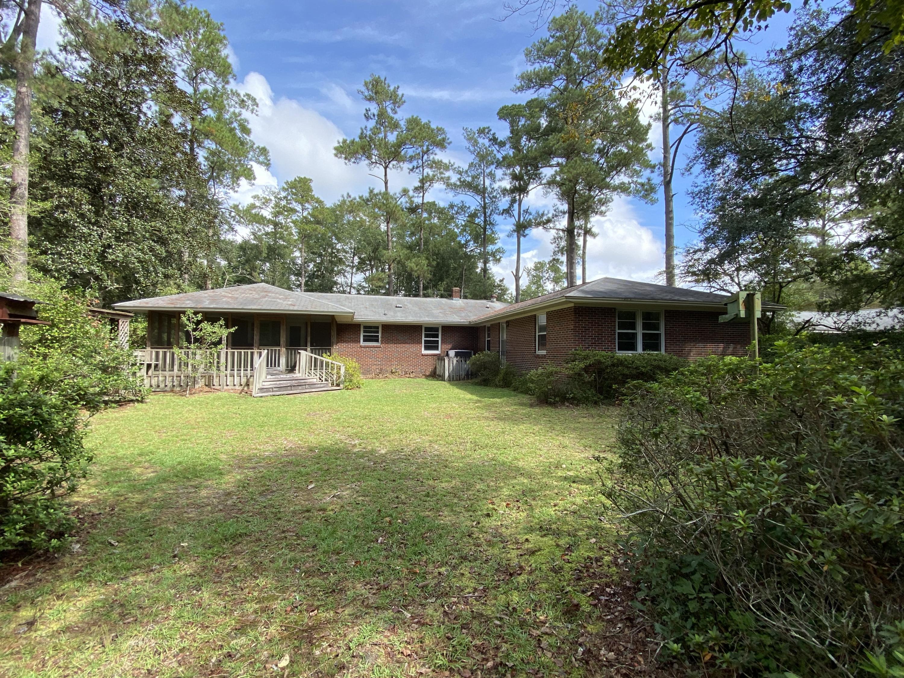 215 Pineland Road Walterboro, SC 29488 - Photo 1 of 26 IMG_5399