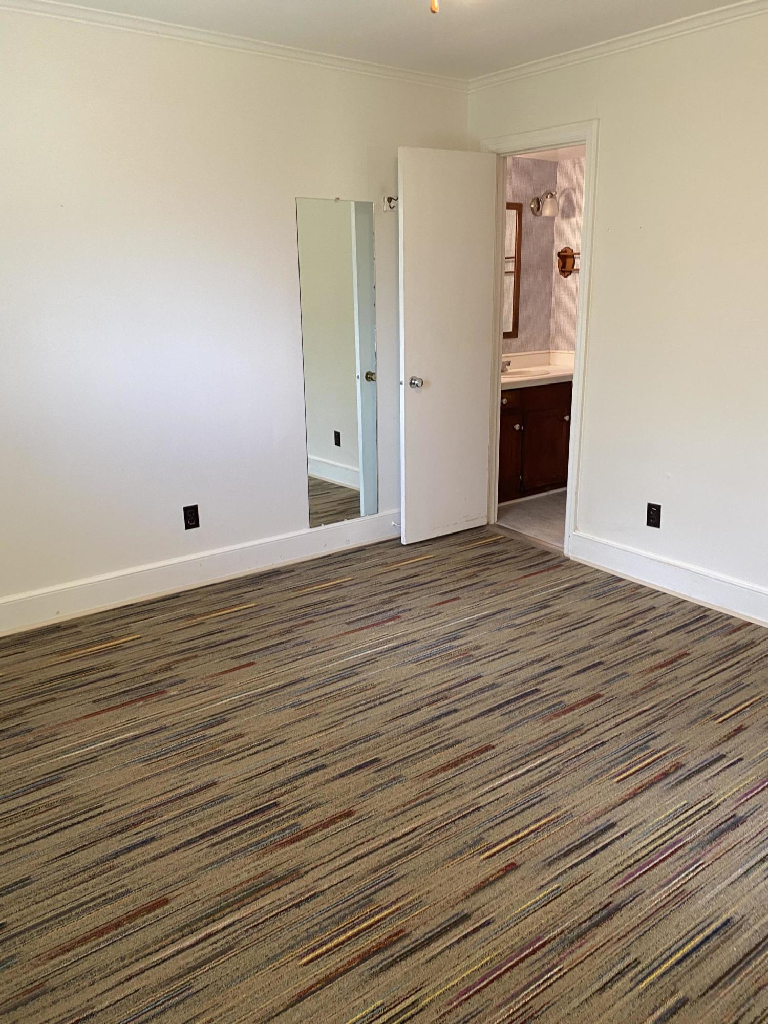 215 Pineland Road Walterboro, SC 29488 - Photo 14 of 26 IMG_5361
