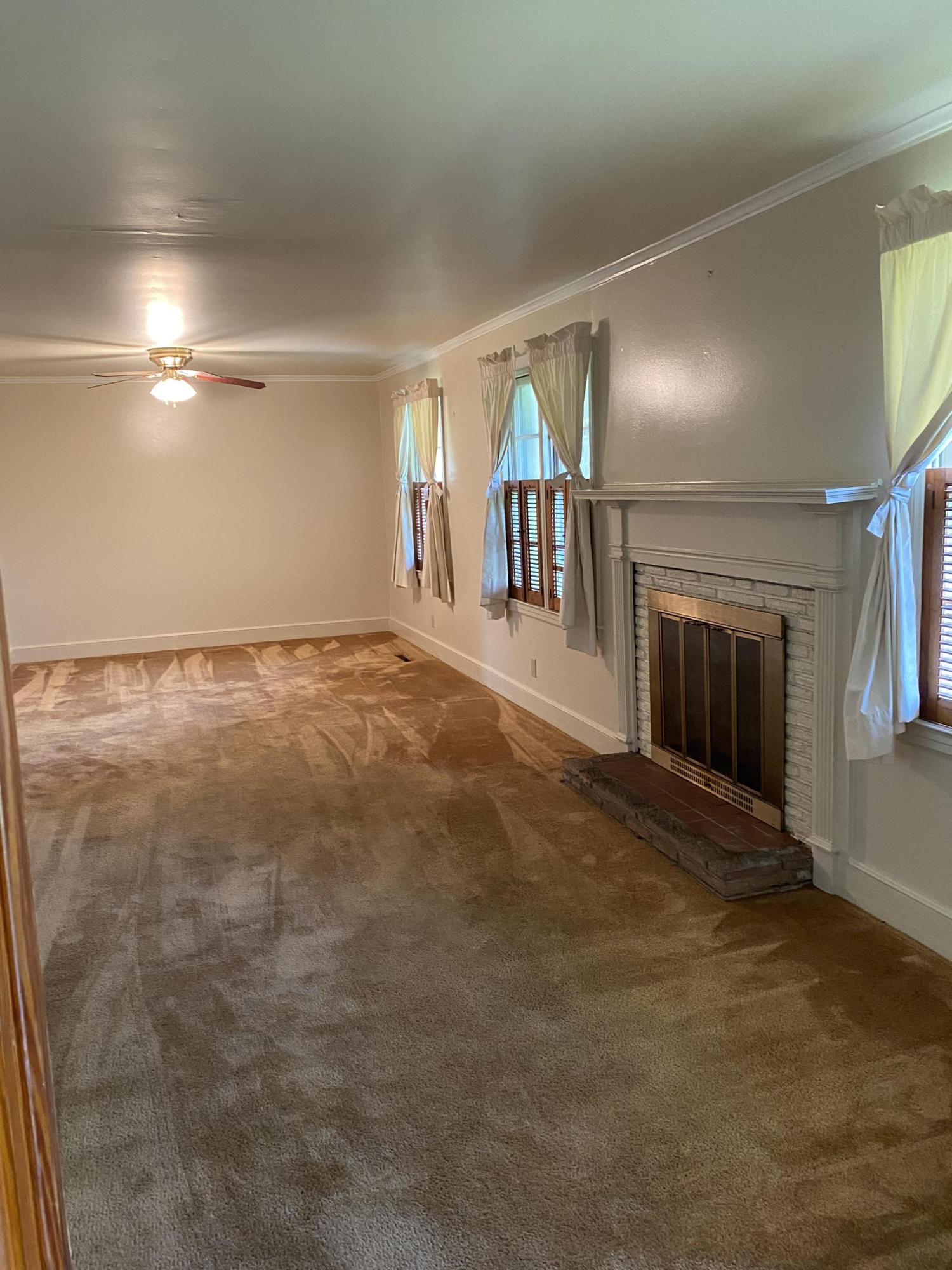 215 Pineland Road Walterboro, SC 29488 - Photo 20 of 26 IMG_5372