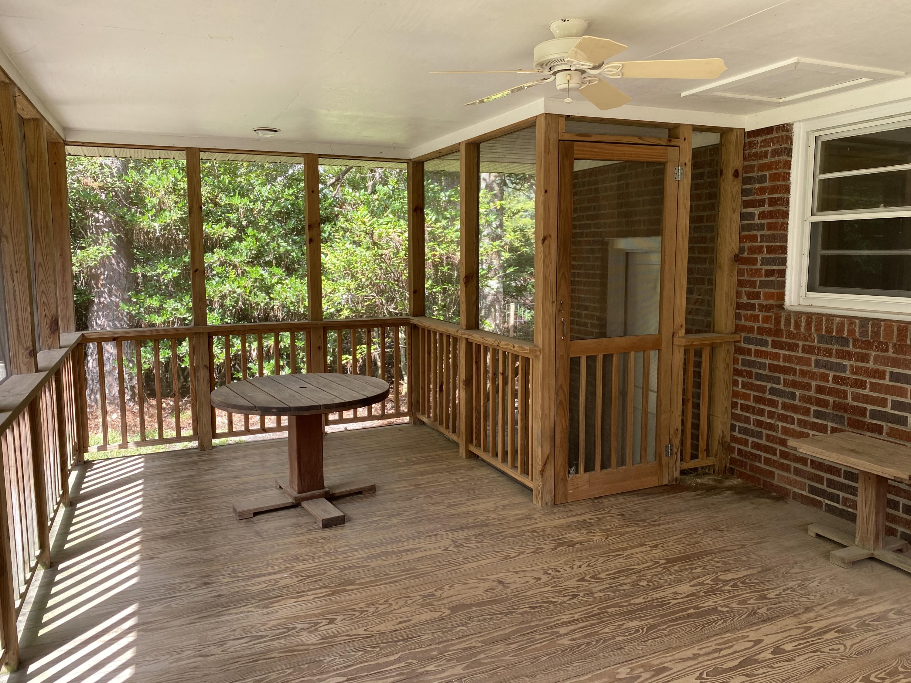 215 Pineland Road Walterboro, SC 29488 - Photo 3 of 26 IMG_5408