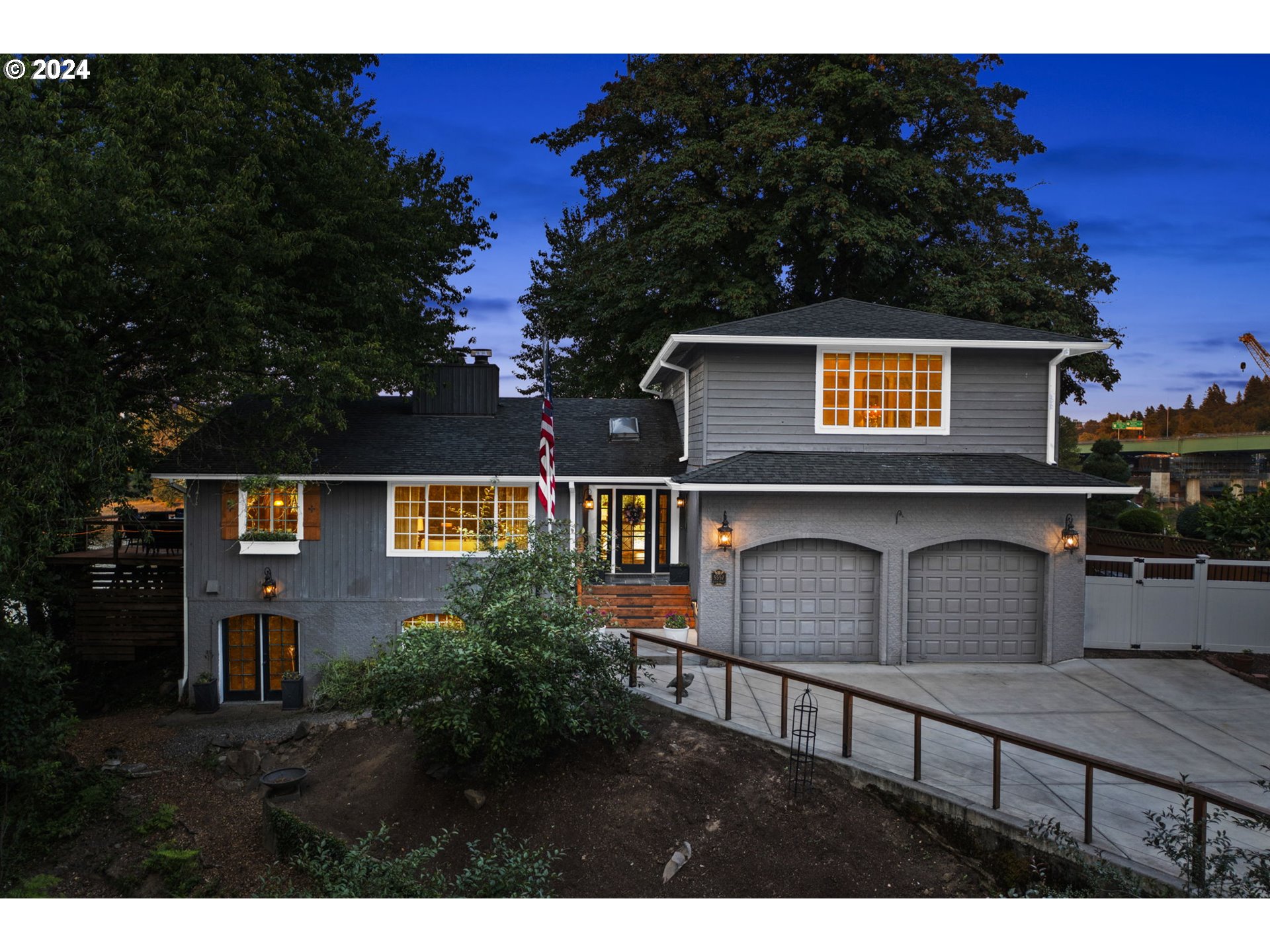 5557 River Street West Linn, OR 97068 - Photo 3 of 47