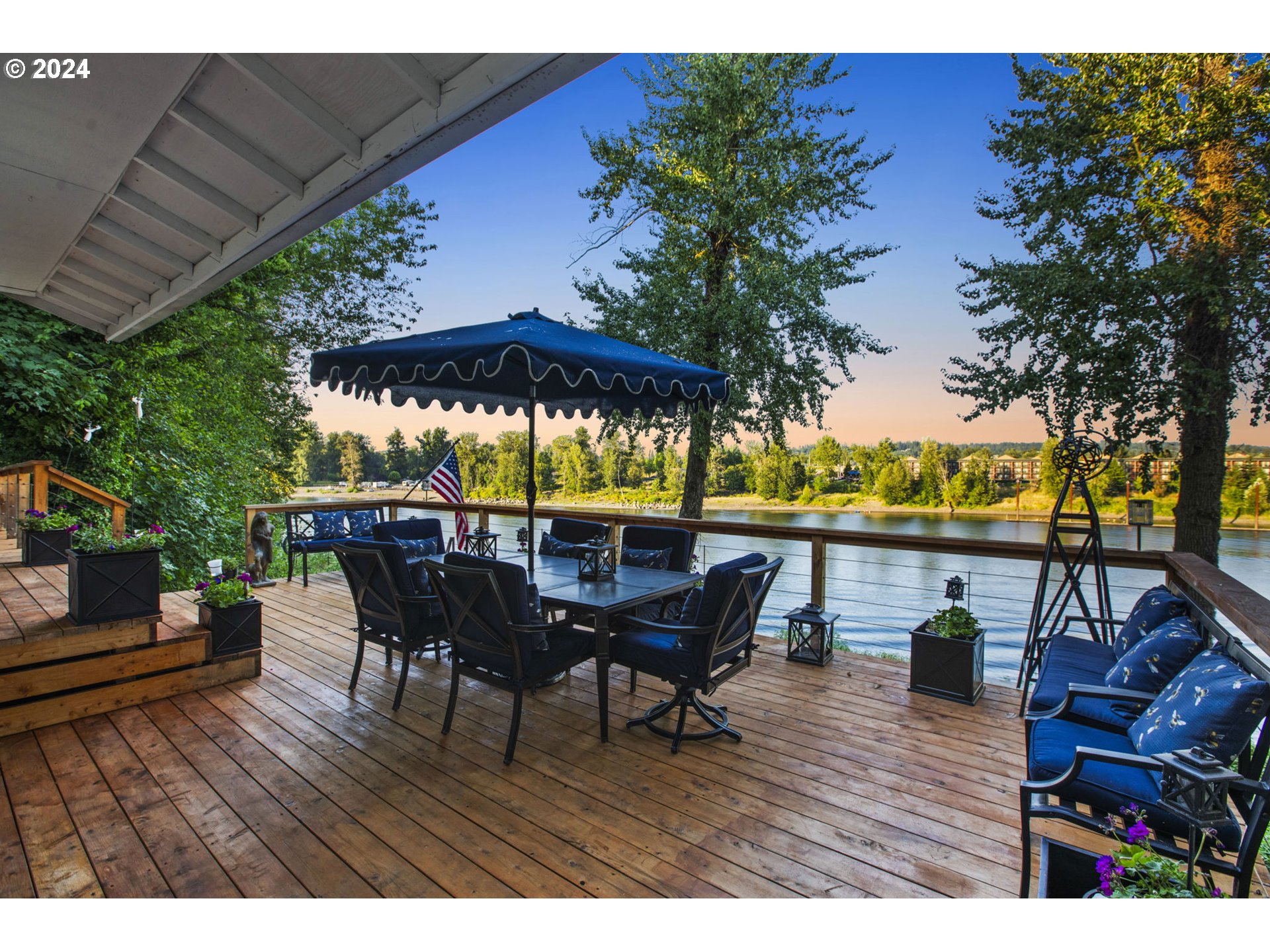 5557 River Street West Linn, OR 97068 - Photo 36 of 47