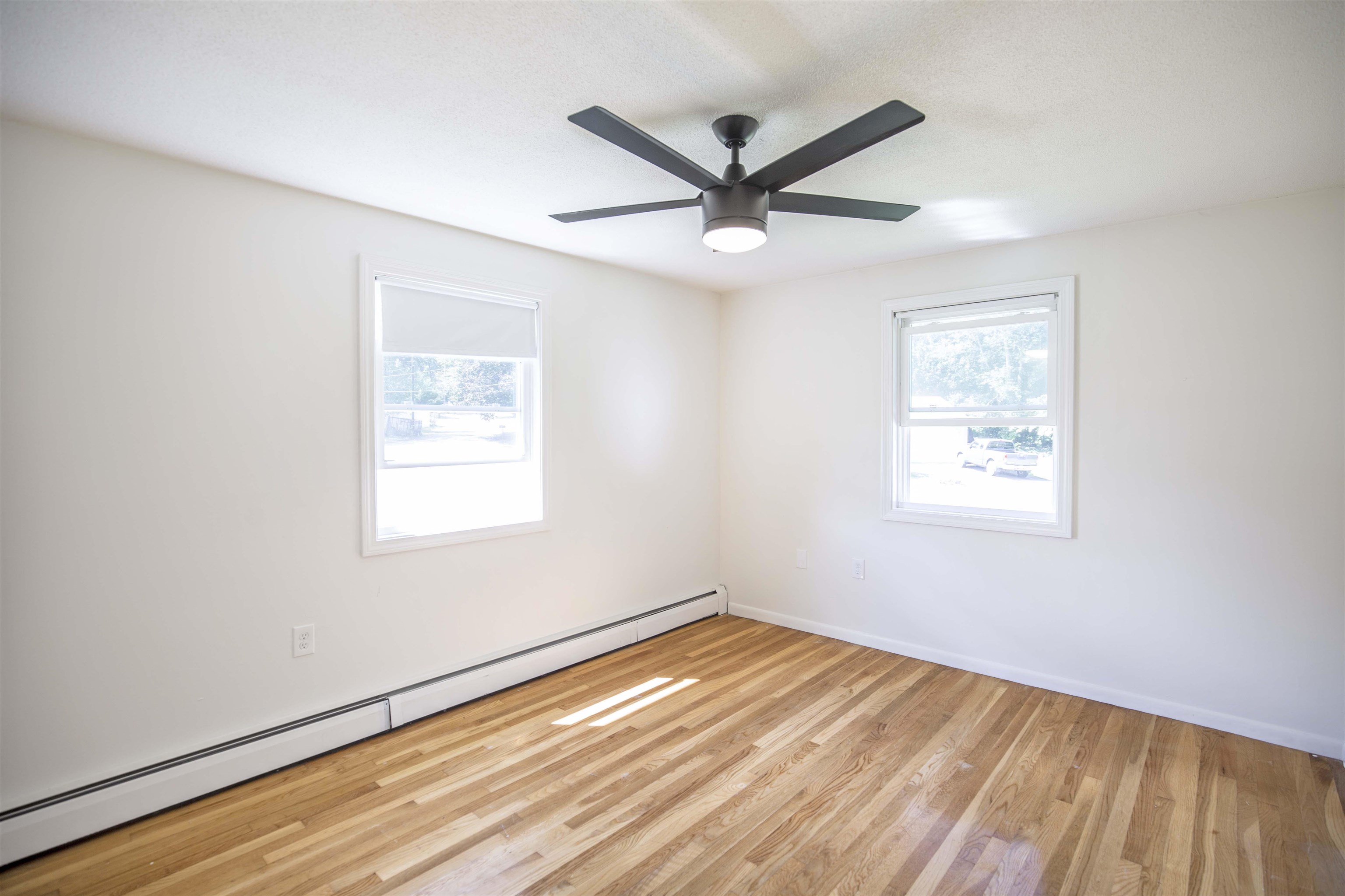 8 Gloria Road Salem, NH 03079 - Photo 8 of 20 Gallery Image 8