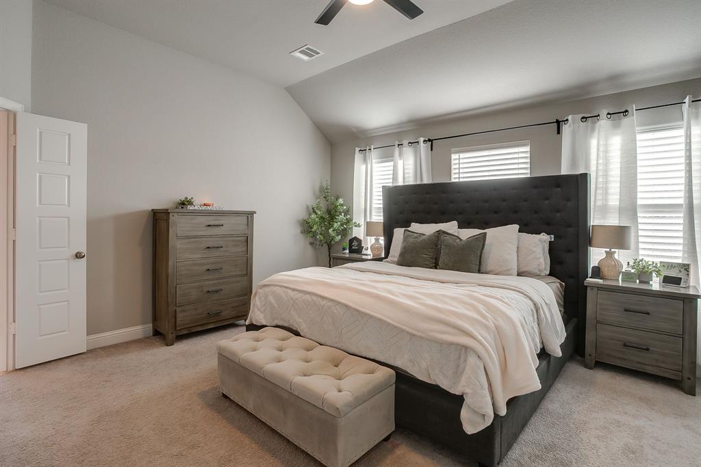 709 Waterford Way Joshua, TX 76058 - Photo 23 of 35