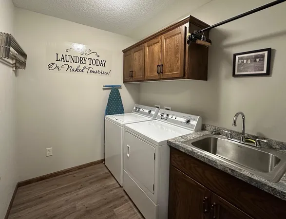 $349,000 | 808 17th Street North, Princeton, MN 55371