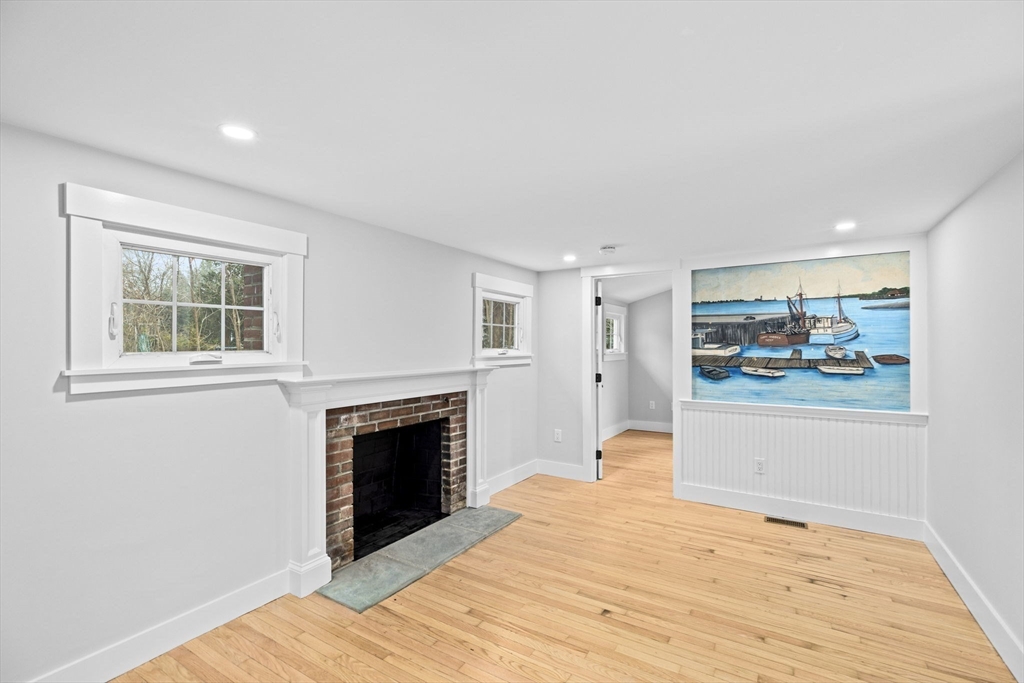 70 Henry Turner Bailey Road Scituate, MA 02066 - Photo 11 of 25 Gallery Image 11