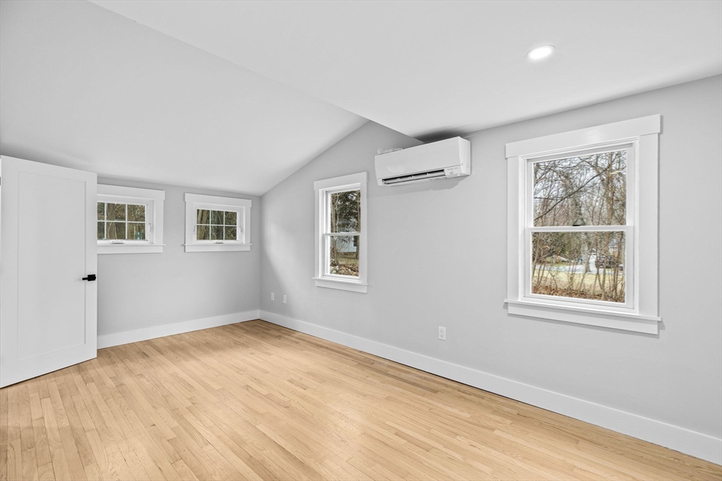 70 Henry Turner Bailey Road Scituate, MA 02066 - Photo 12 of 25 Gallery Image 12