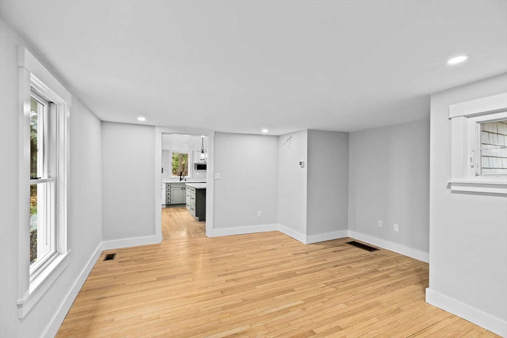 70 Henry Turner Bailey Road Scituate, MA 02066 - Photo 15 of 25 Gallery Image 15