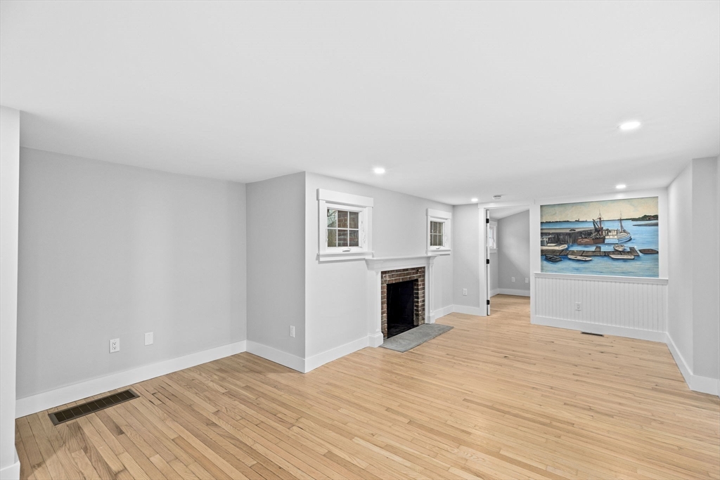 70 Henry Turner Bailey Road Scituate, MA 02066 - Photo 10 of 25 Gallery Image 10
