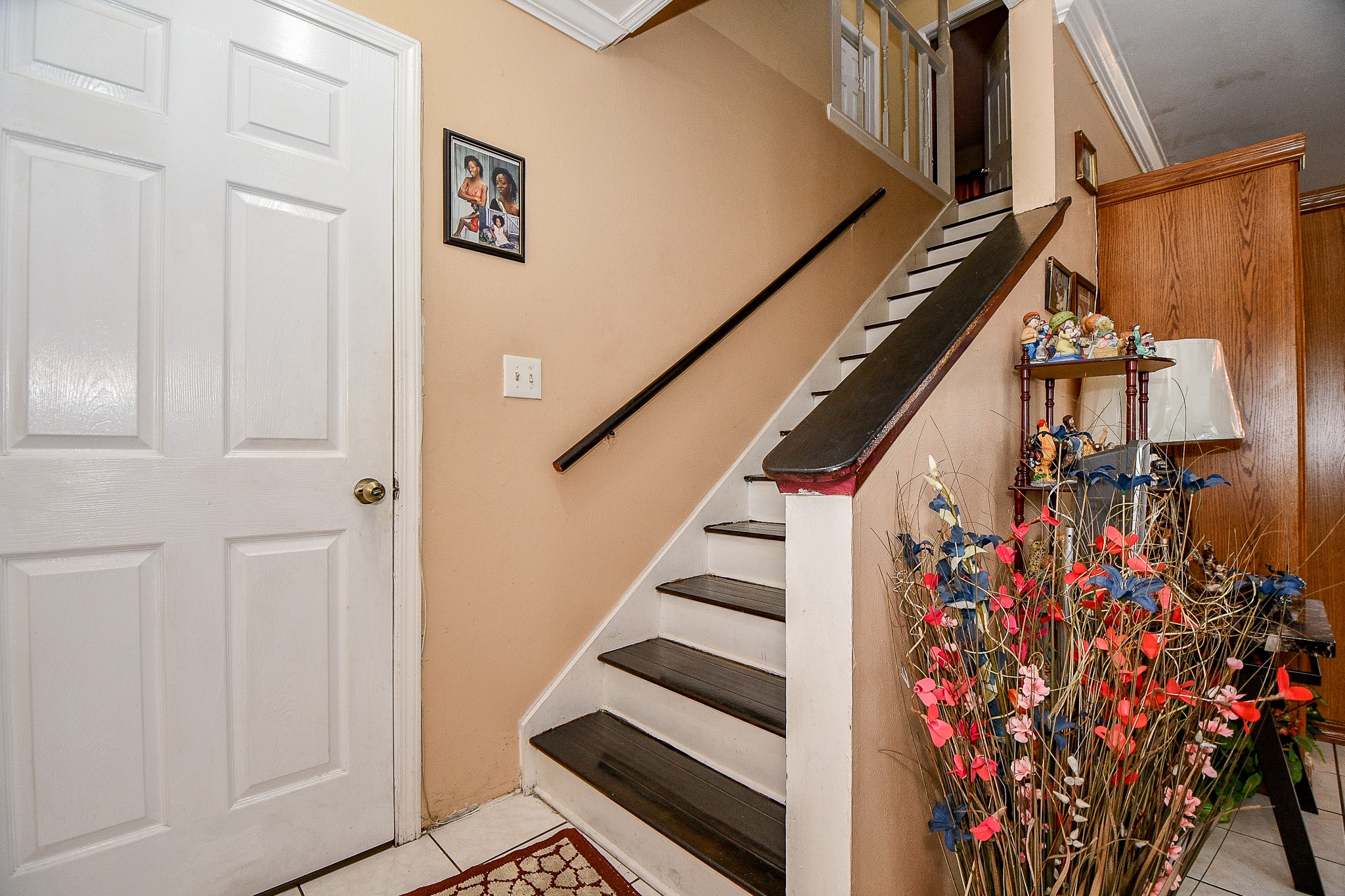 2923 West Greens Road Houston, TX 77067 - Photo 14 of 32 a view of entryway