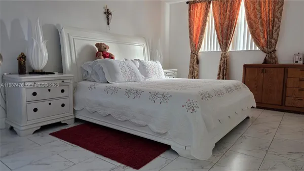 $164,900 | 9400 Lime Bay Boulevard, Unit 315, Tamarac, FL 33321