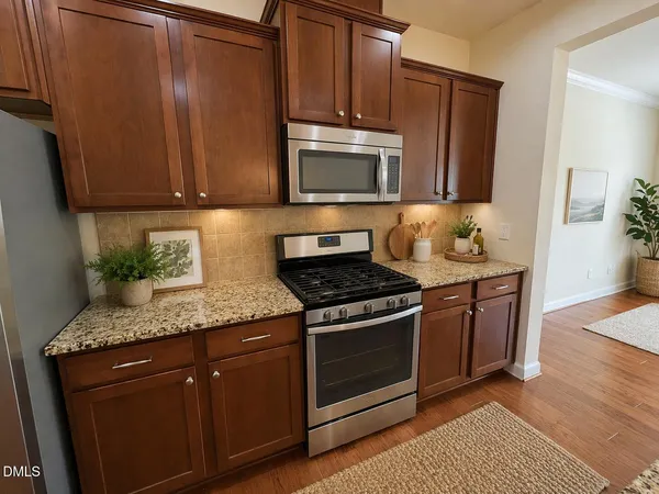 $2,075 | 2409 Pecan Ridge Way, Apex, NC 27502