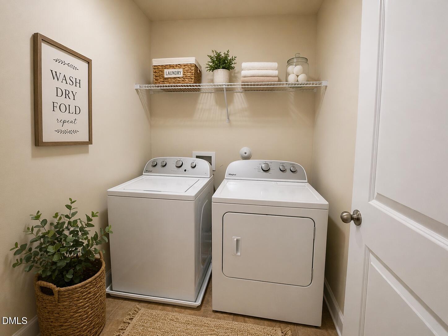 2409 Pecan Ridge Way Apex, NC 27502 - Photo 18 of 22 6813E139-1C37-4CF2-8895-02708353D1B4