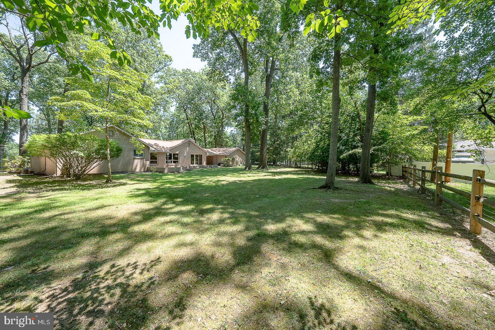 696 Forest Road Wayne, PA 19087 - Photo 45 of 52 Flat yard
