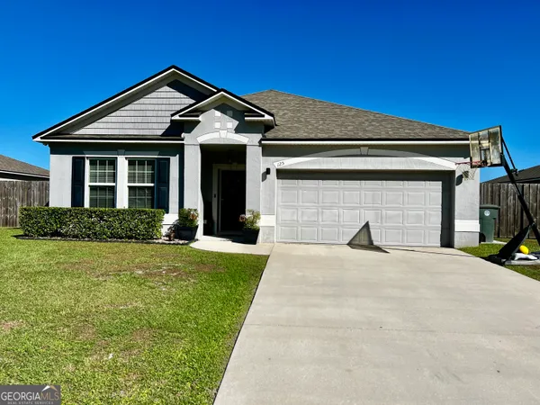 $2,300 | 125 Walnut Way, Kingsland, GA 31548
