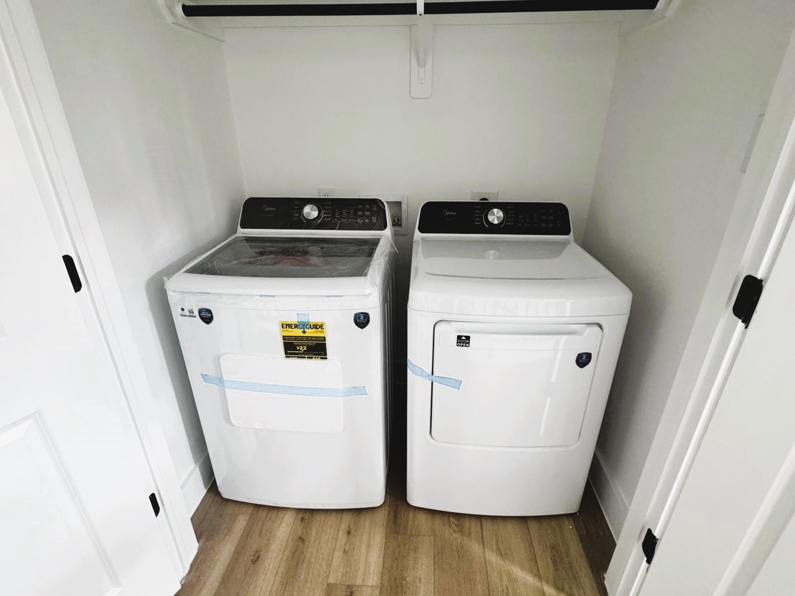 2708 Bostic Street, Unit B Houston, TX 77093 - Photo 21 of 26 a utility room with dryer and washer