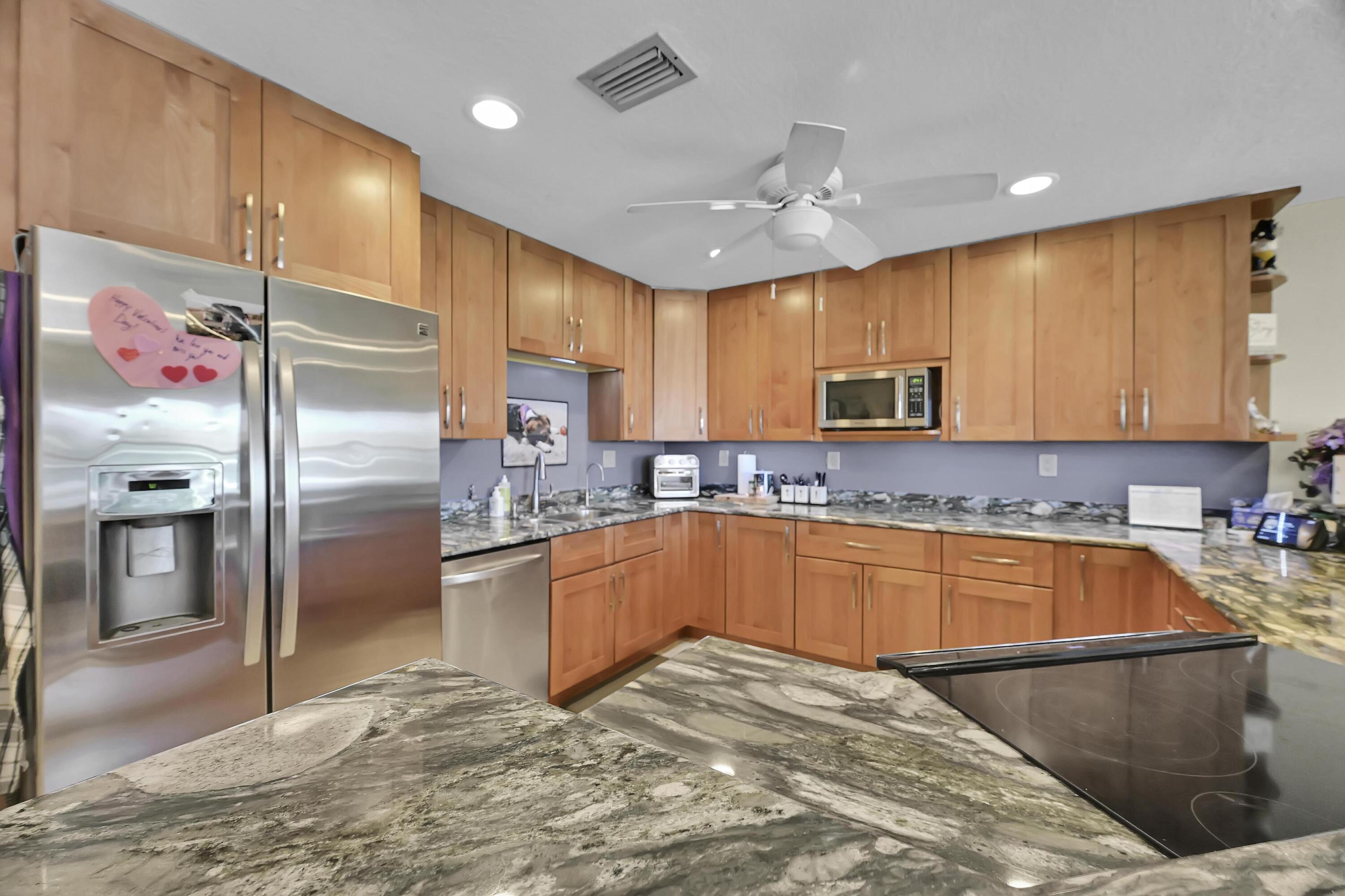6002 Indrio Road, Unit K2 Fort Pierce, FL 34951 - Photo 6 of 24 Kitchen