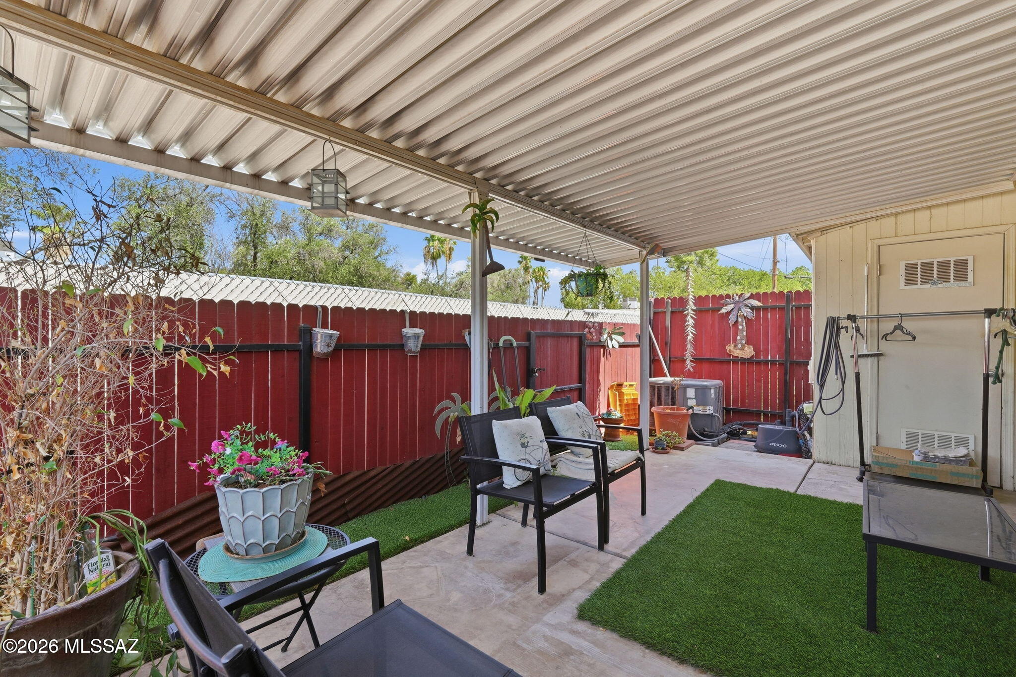 396 North Silverbell Road, Unit A Tucson, AZ 85745 - Photo 21 of 23 back patio