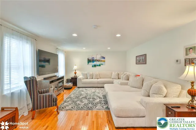 $420,000 | 3701 North Saucon Avenue, Center Valley, PA 18034