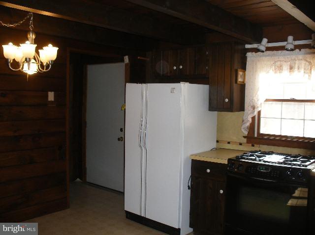 618 Whiskey Springs Road Boiling Springs, PA 17007 - Photo 4 of 12 Gallery Image 4