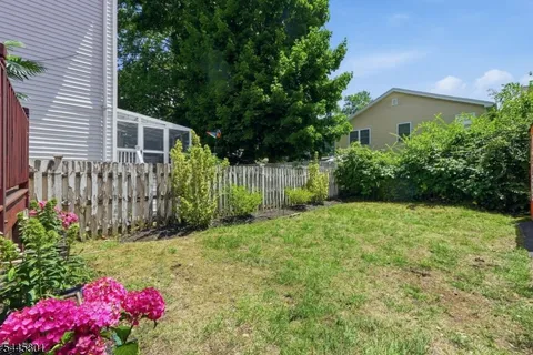 $630,000 | 56 Essex Avenue, Maplewood, NJ 07040