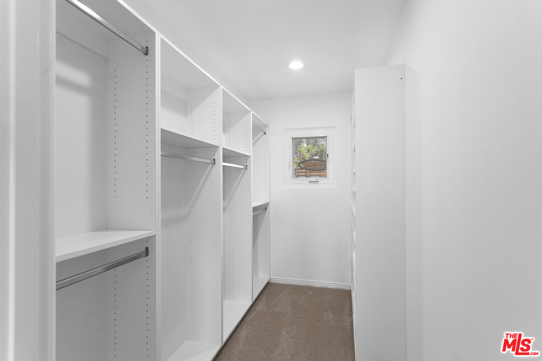 7106 Trask Avenue Playa del Rey, CA 90293 - Photo 21 of 46 Gallery Image 21