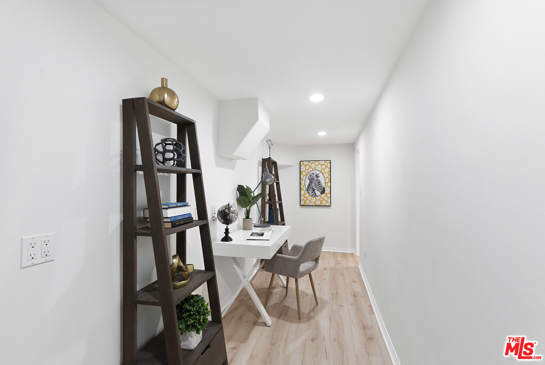 7106 Trask Avenue Playa del Rey, CA 90293 - Photo 32 of 46 Gallery Image 32