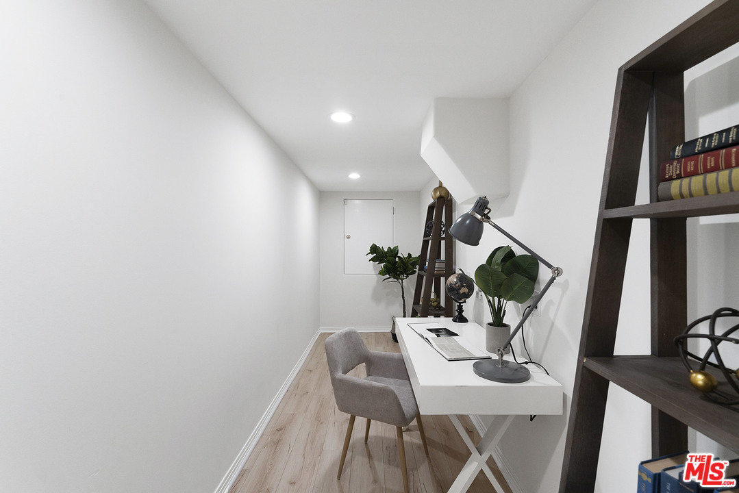 7106 Trask Avenue Playa del Rey, CA 90293 - Photo 33 of 46 Gallery Image 33