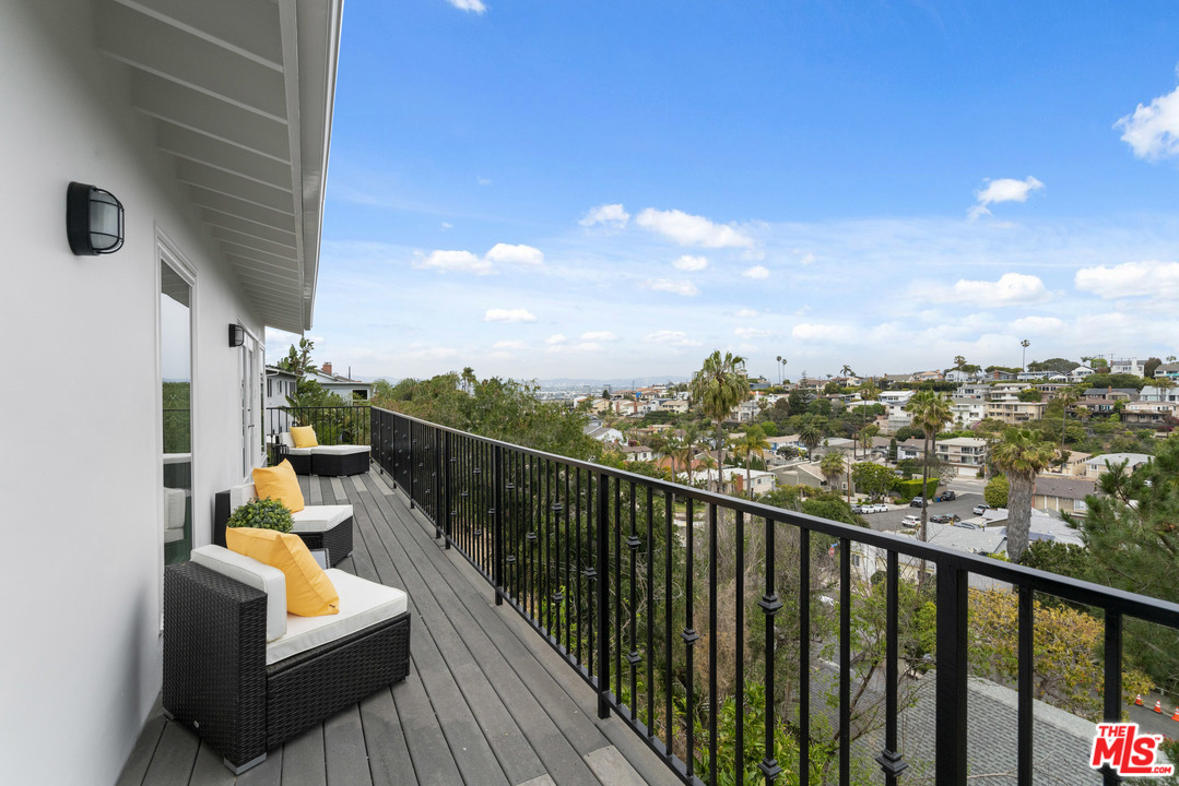 7106 Trask Avenue Playa del Rey, CA 90293 - Photo 34 of 46 Gallery Image 34