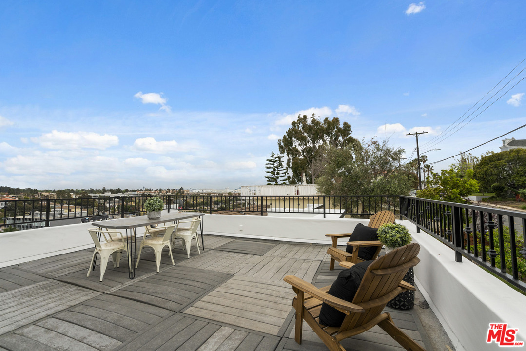 7106 Trask Avenue Playa del Rey, CA 90293 - Photo 35 of 46 Gallery Image 35