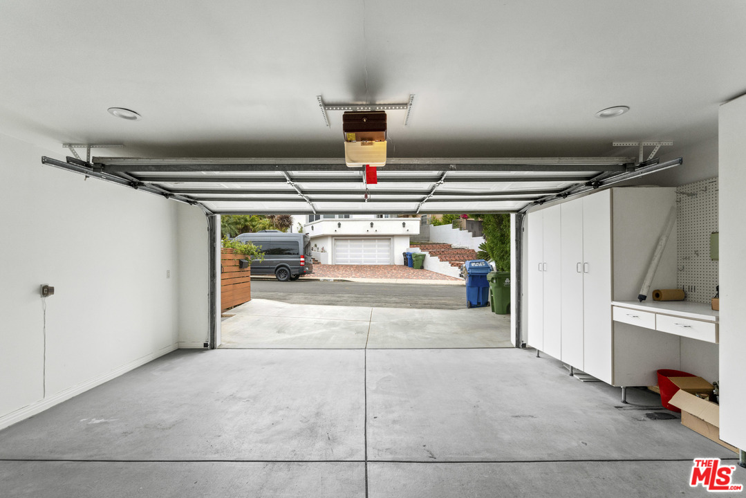7106 Trask Avenue Playa del Rey, CA 90293 - Photo 42 of 46 Gallery Image 42