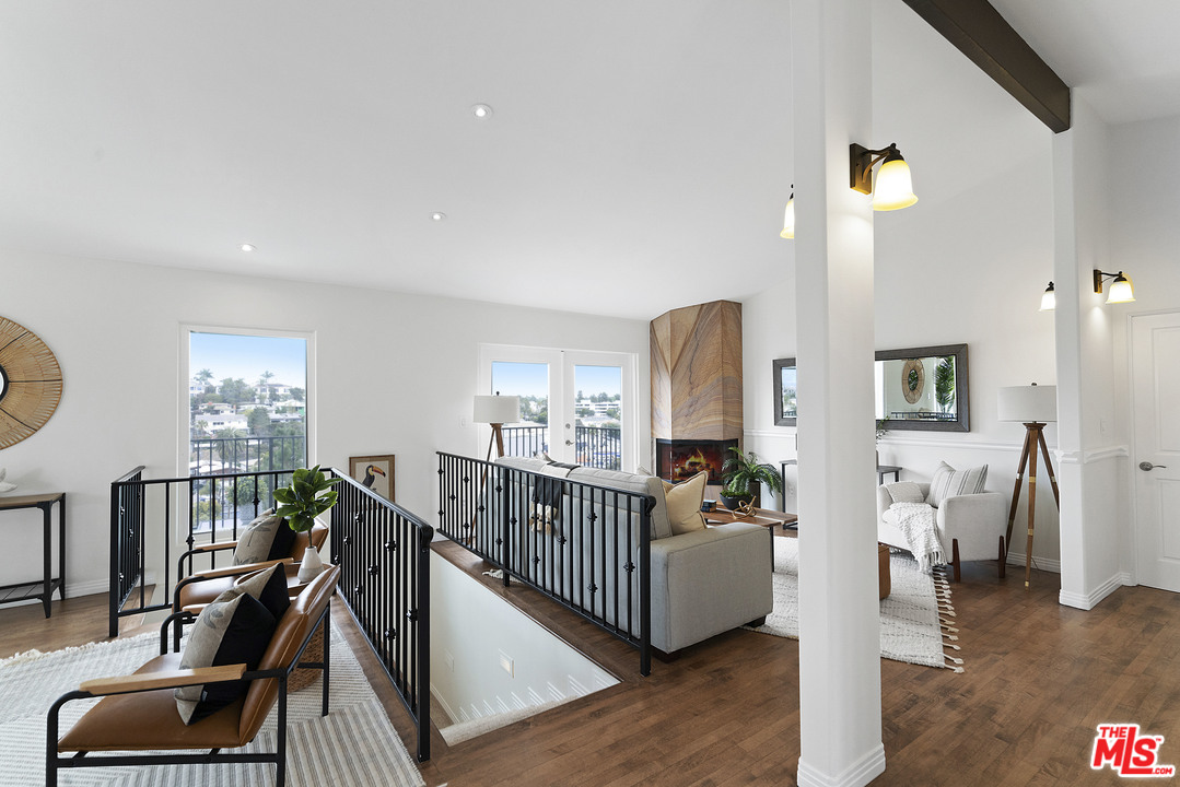 7106 Trask Avenue Playa del Rey, CA 90293 - Photo 7 of 46 Gallery Image 7