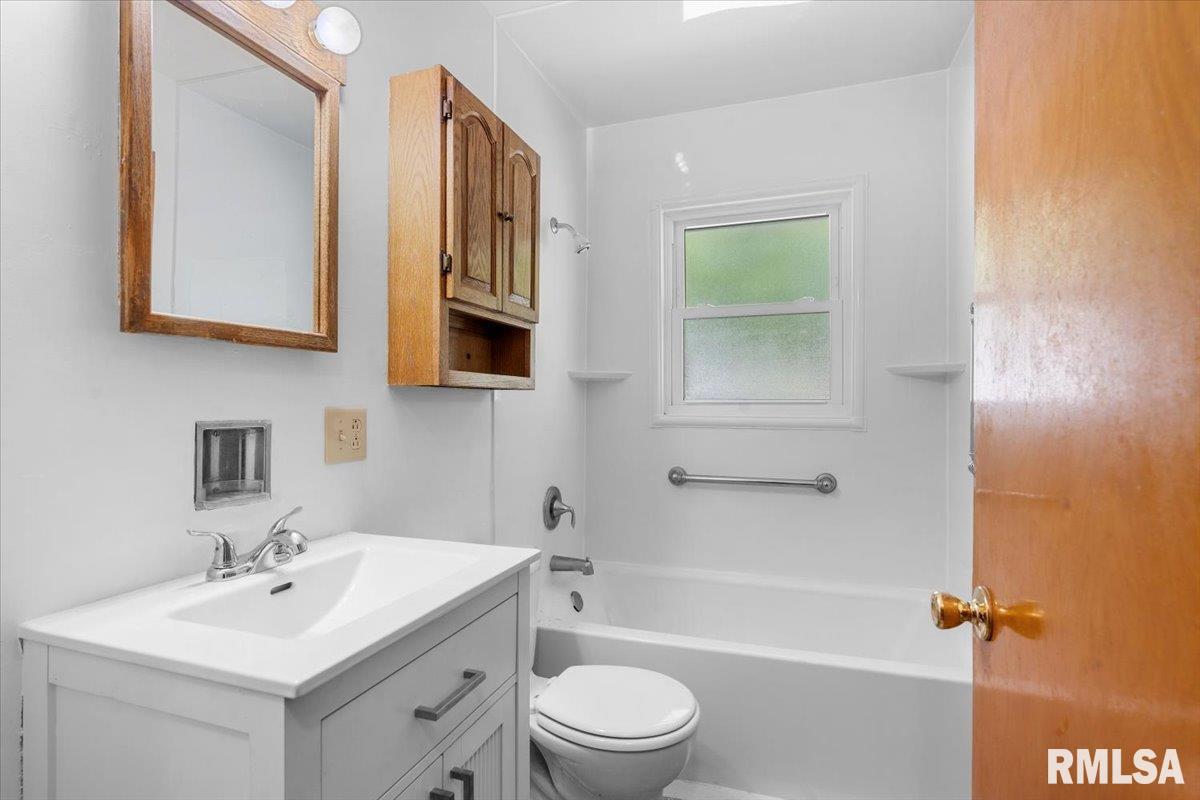 4 Midland Court Springfield, IL 62702 - Photo 16 of 29