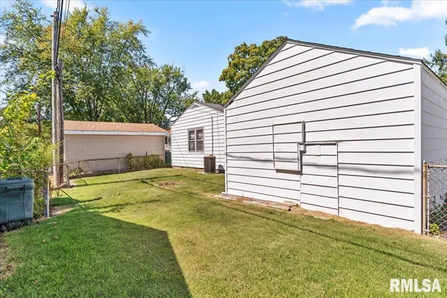 $124,900 | 4 Midland Court, Springfield, IL 62702