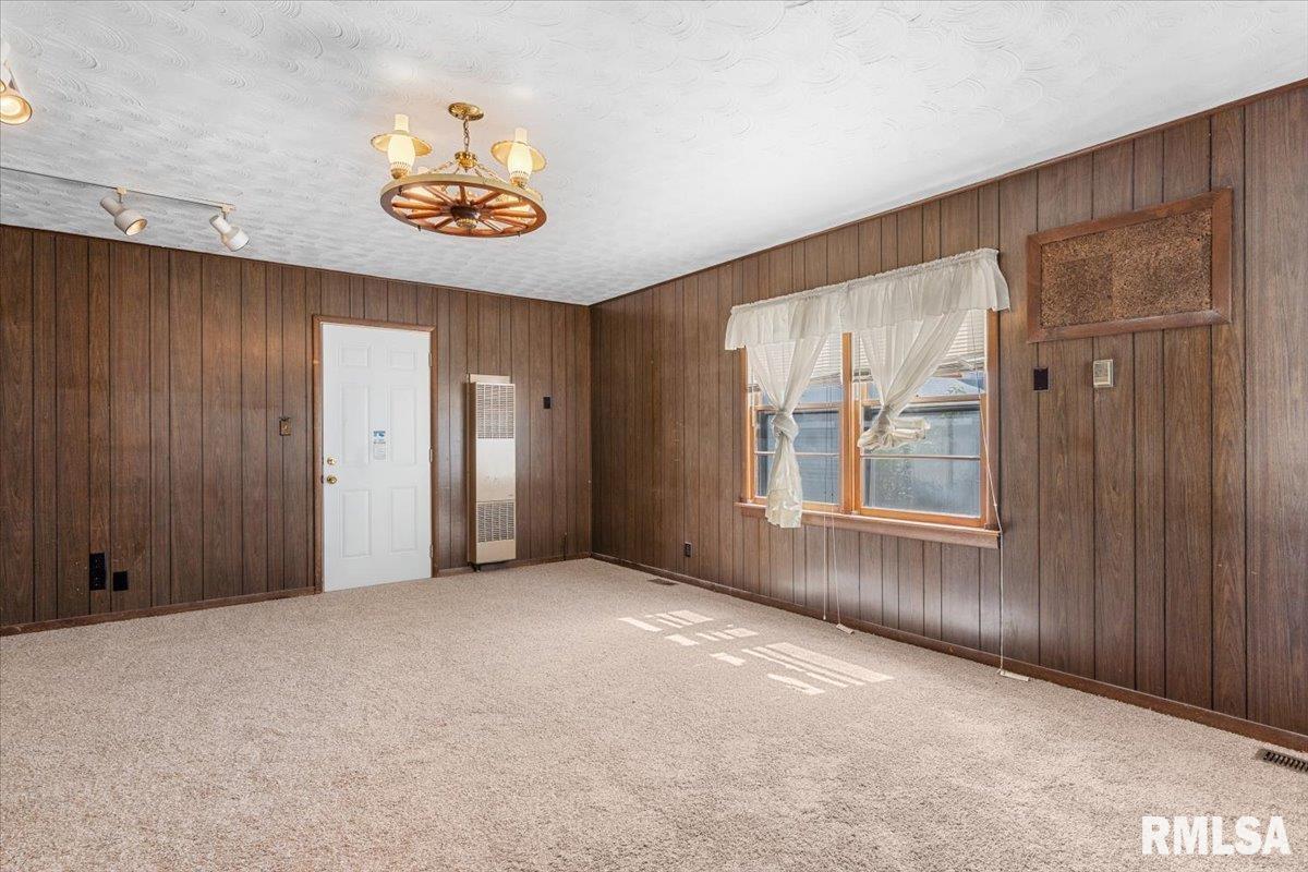 4 Midland Court Springfield, IL 62702 - Photo 10 of 29