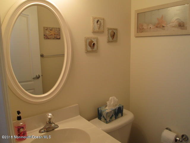 31 West Rutherford Lane Lavallette, NJ 08735 - Photo 10 of 14 10